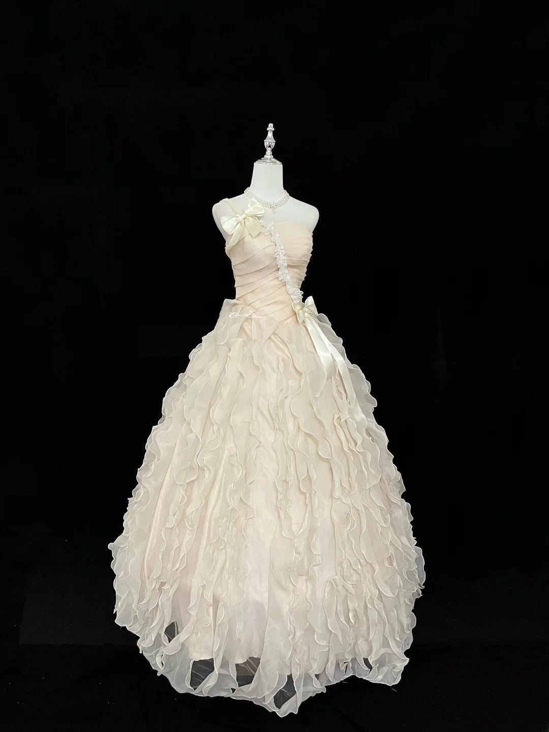 Beautiful Ball Gown One Shoulder Champagne Chiffon Long Quince Dress Voluminous Sweet 16 Sweet Sixteen Outfits Vestido de 15 RB7450