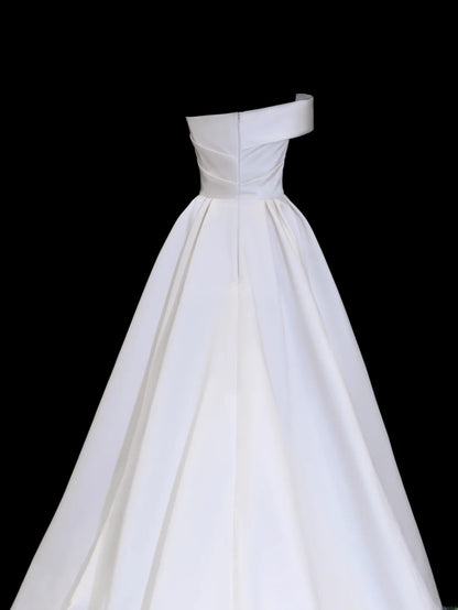 Elegant Women's Ball Gown Sweetheart With Pleated Sleeves White Long Wedding Gowns Dresses SA083
