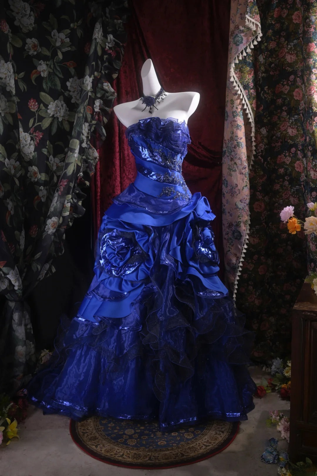 Pretty Ball Gown Strapless Royal Blue With Tiered Layers Long Quince Dress Quinceanera Dresses Formal Birthday Outfits RB8103