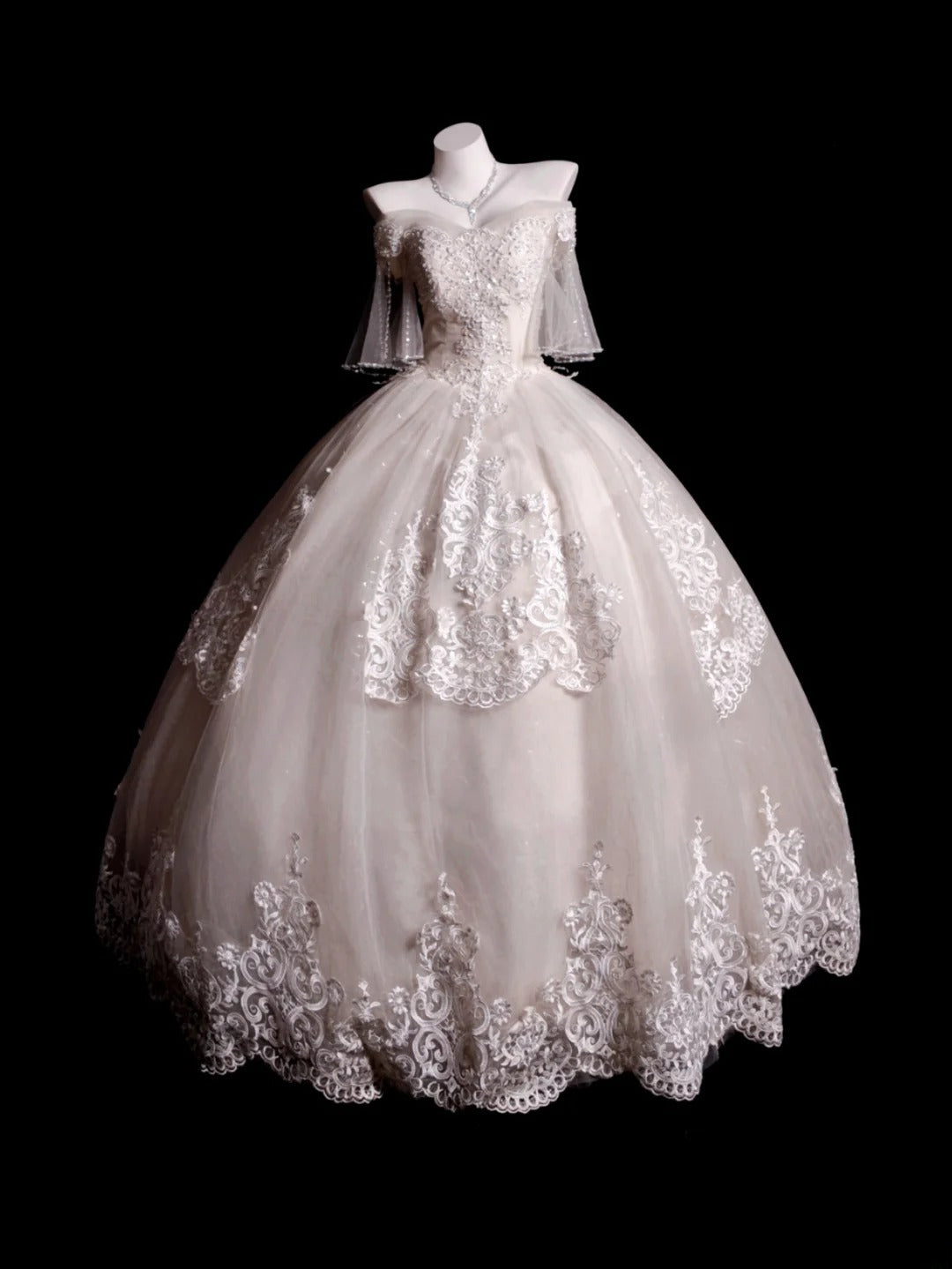 Princess Wedding Dress Ball Gown Off Shoulder White Tulle With Half Sleeves Bridal Gown for Big Day RB9885