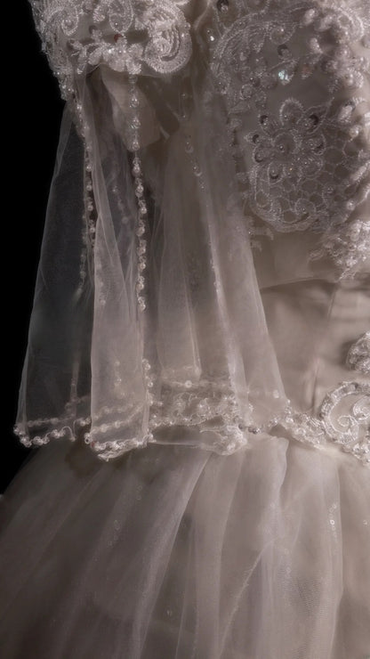 Princess Wedding Dress Ball Gown Off Shoulder White Tulle With Half Sleeves Bridal Gown for Big Day RB9885