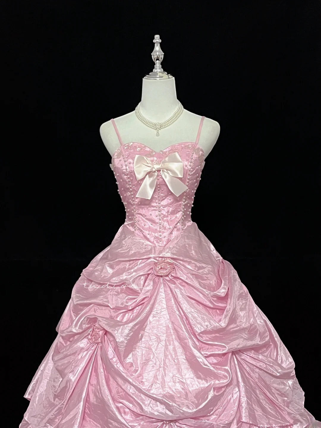 Cute Ball Gown Spaghetti Straps Pink Taffeta With Flowers Quince Dress Voluminous Sweet 16 Sweet Sixteen Outfits Vestido de 15 RB7458