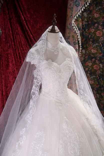 Vintage Ball Gown High Neck White Tulle With Appliqued Long Autumn Brides Gown Bridal Dress Wedding Dresses RB8106