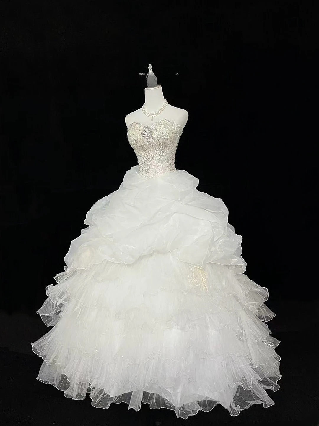 Cute Ball Gown Sweetheart Organza With Silver Beading Quince Dress Voluminous Sweet 16 Sweet Sixteen Outfits Vestido de 15 RB7459
