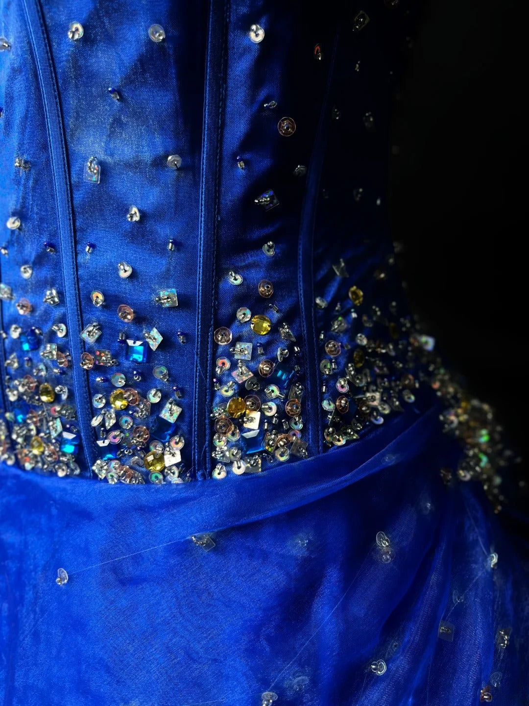Vintage Prom Dresses Ball Gown Strapless Royal Blue With Beading Crystals Long Evening Dress Formal Outfits RB5895