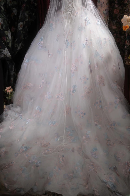 Pretty Ball Gown Off The Shoulder White Tulle With Cape Appliqued Long Quince Dress Quinceanera Dresses Formal Birthday Outfits RB8107
