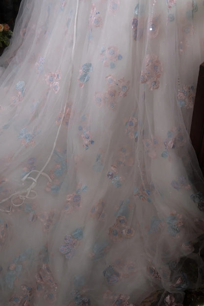 Pretty Ball Gown Off The Shoulder White Tulle With Cape Appliqued Long Quince Dress Quinceanera Dresses Formal Birthday Outfits RB8107