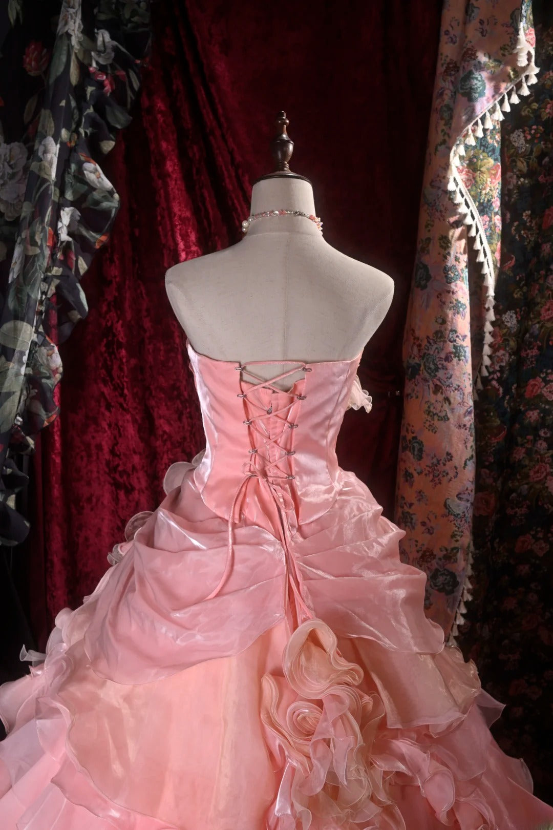 Pretty Ball Gown Strapless Pink Organza With Tiered Layers Long Quince Dress Quinceanera Dresses Formal Birthday Outfits RB8108