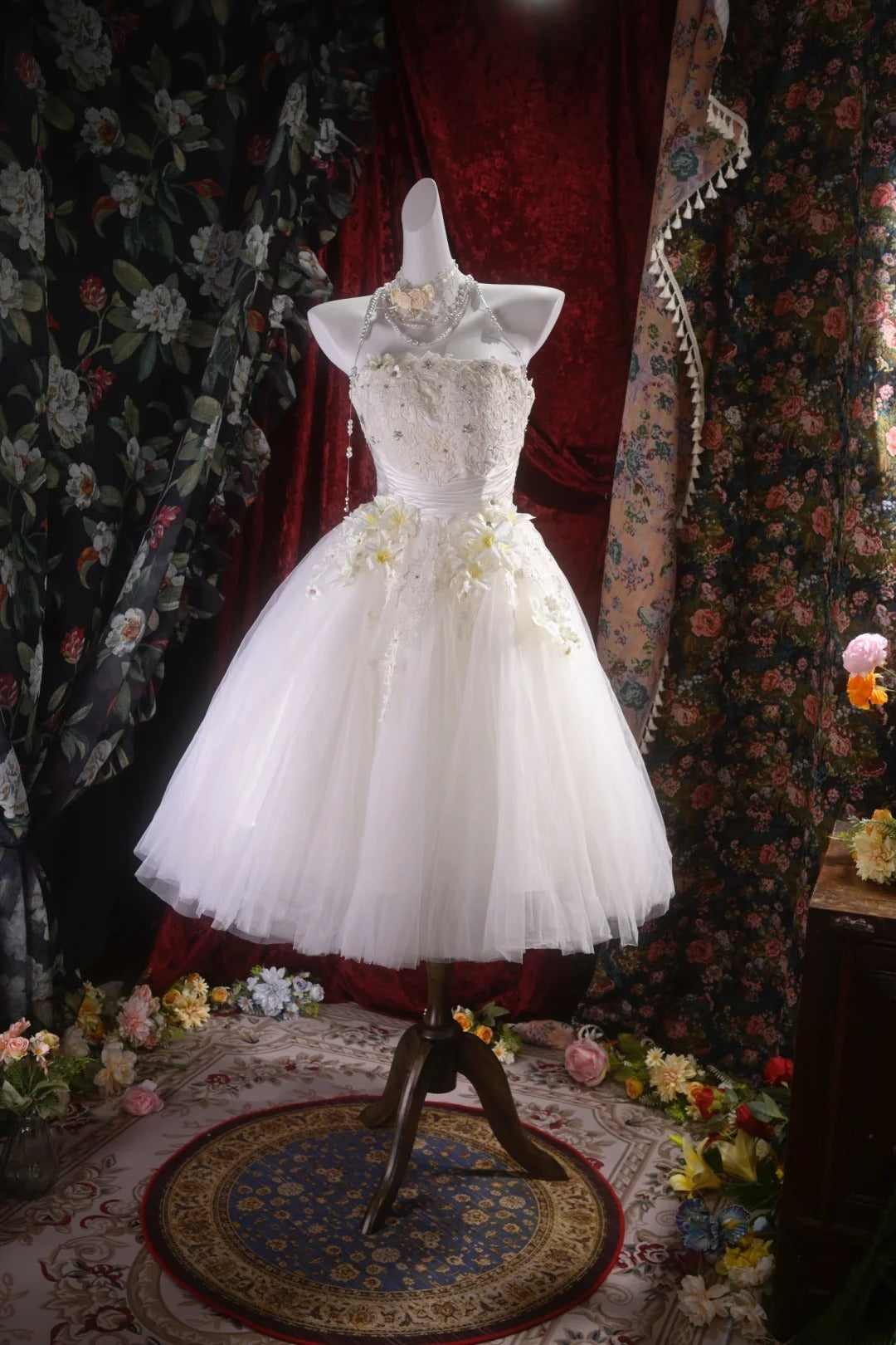 Unique Homecoming Dresses Outfit inspo Halter Ball Gown Strapless White Tulle 16th Birthday Cocktail Dress Ideas Outfits RB8109