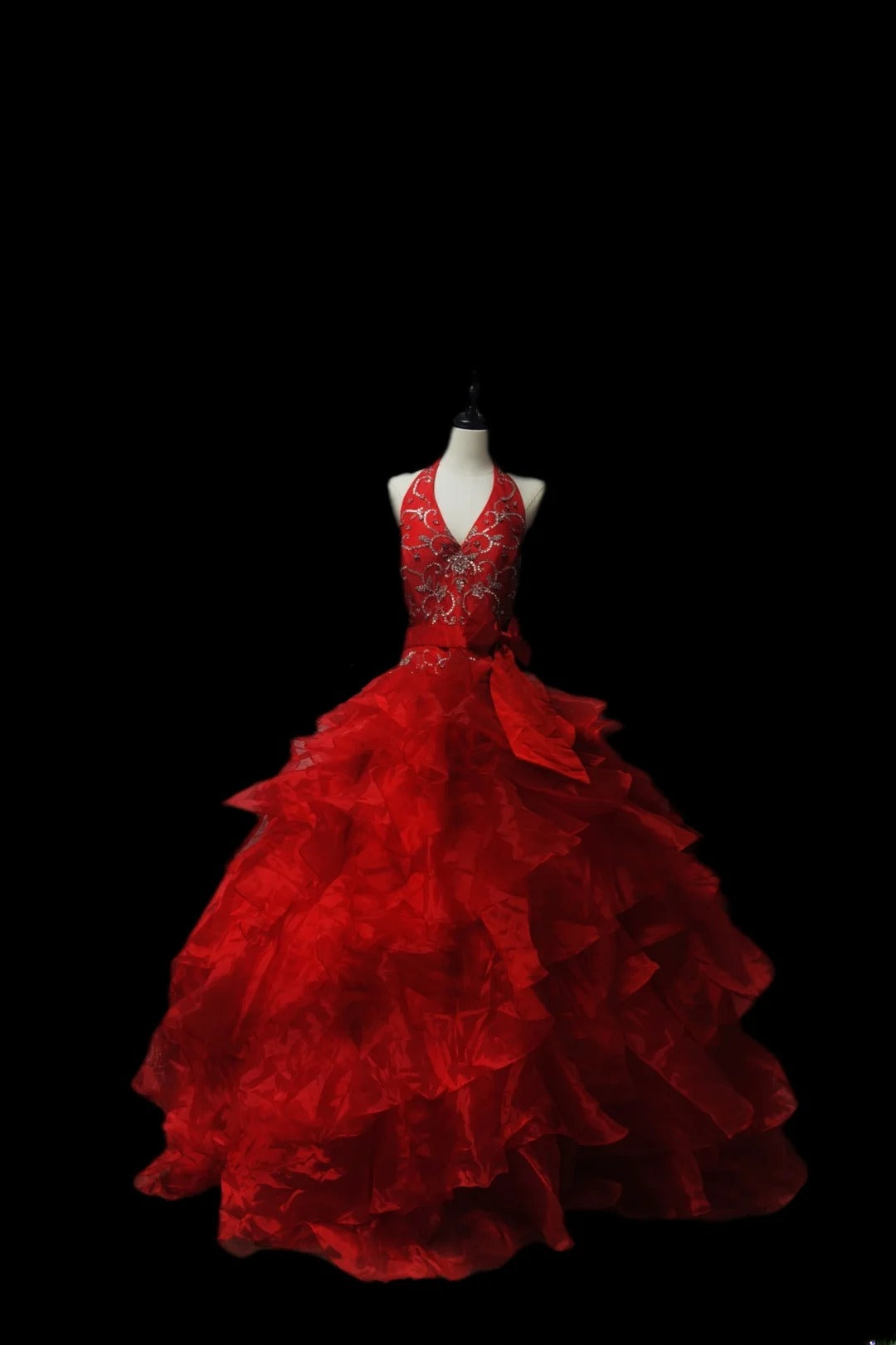Unique Ball Gown Halter Red Layered Tiered With Beads Long Wedding Quinceanera Dresses Sweet 15 16 Birthday Gown AS092