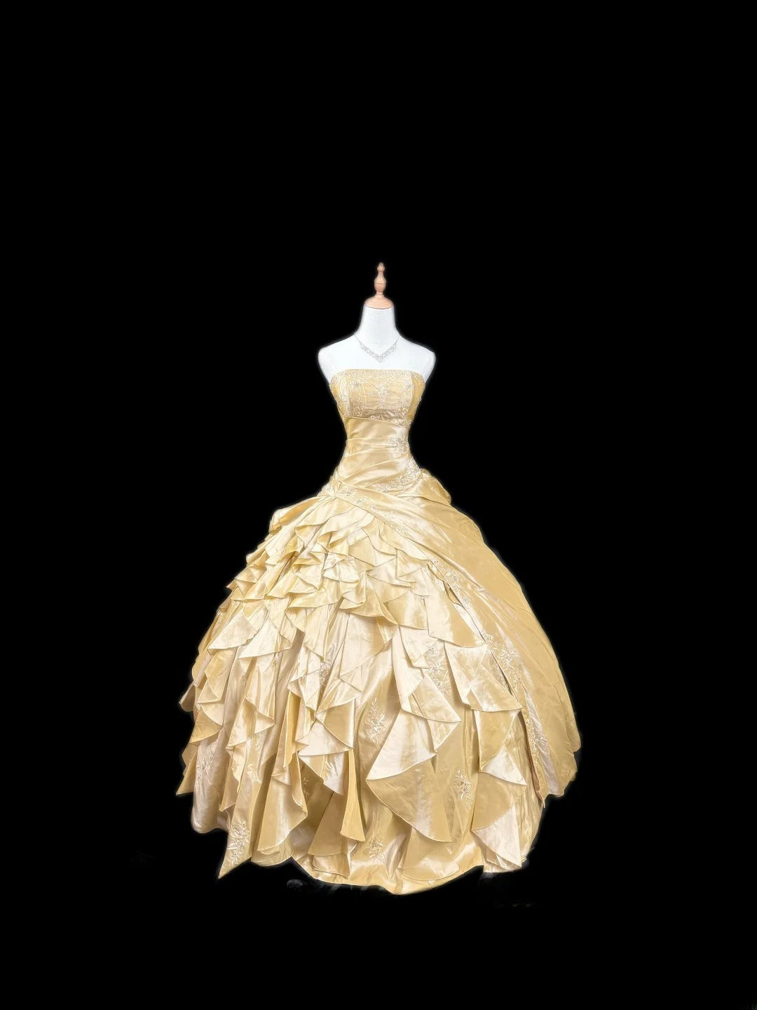 Princess Ball Gown Strapless Yellow Satin Sleeveless With Lace Long Quinceanera Dress vestido de 15 de cenicienta RB3485