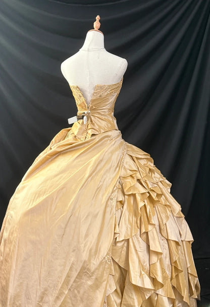 Princess Ball Gown Strapless Yellow Satin Sleeveless With Lace Long Quinceanera Dress vestido de 15 de cenicienta RB3485