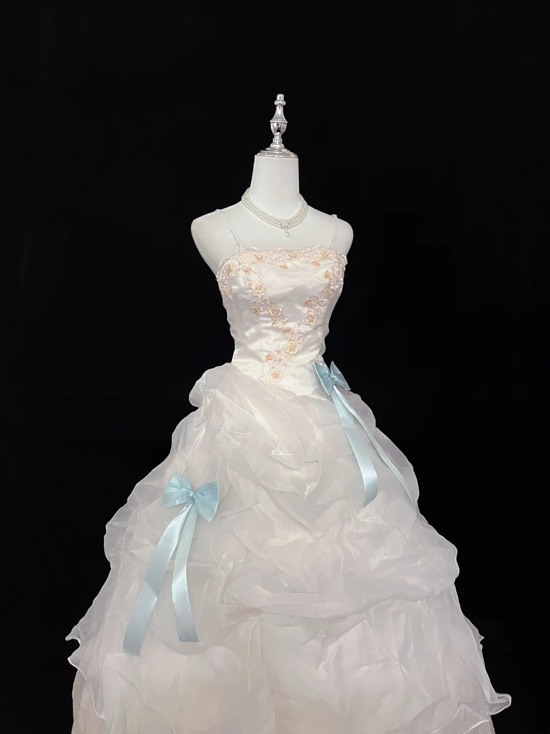 Beautiful Ball Gown Spaghetti Straps Light Pink Organza Long Quince Dress Voluminous Sweet 16 Sweet Sixteen Outfits Vestido de 15 RB7464