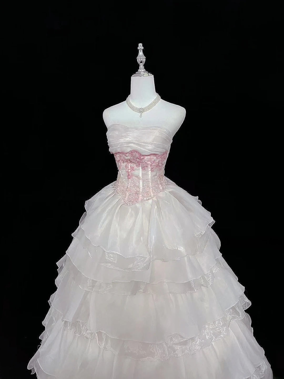 Cute Ball Gown Strapless Pink Organza With Appliqued Quince Dress Voluminous Sweet 16 Sweet Sixteen Outfits Vestido de 15 RB7465