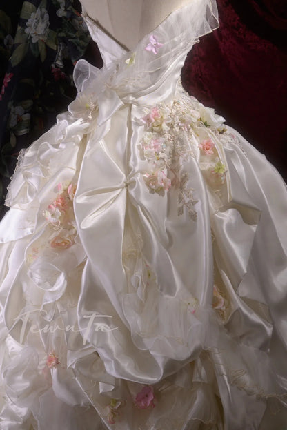 Pretty Ball Gown Strapless White Satin With Tiered Flowers Long Quince Dress Quinceanera Dresses Formal Birthday Outfits RB8112