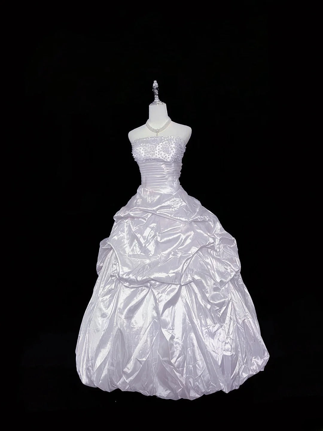 Cute Ball Gown Strapless Lilac Taffeta With Beading Quince Dress Voluminous Sweet 16 Sweet Sixteen Outfits Vestido de 15 RB7468