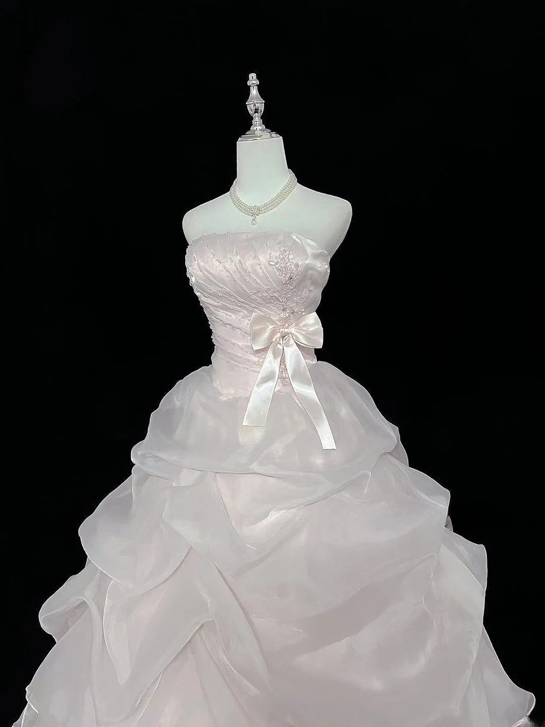 Cute Ball Gown Strapless Light Pink Organza With Beading Quince Dress Voluminous Sweet 16 Sweet Sixteen Outfits Vestido de 15 RB7469