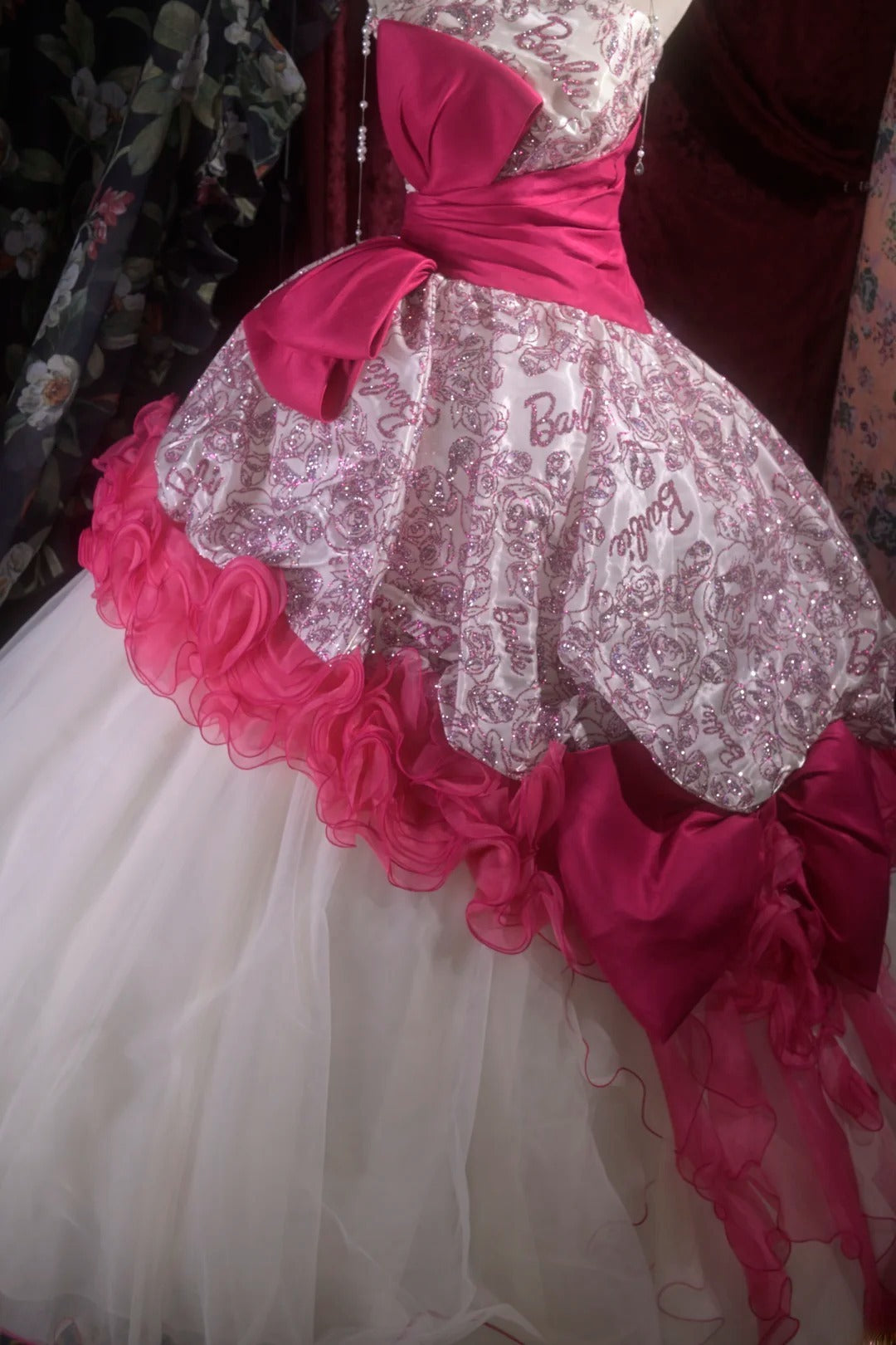Pretty Ball Gown Strapless Pink Sequin With Tiered Long Quince Dress Quinceanera Dresses Formal Birthday Outfits RB8115