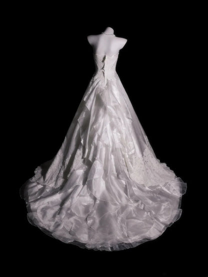 Princess Wedding Dress Ball Gown Strapless Lace White With Ruffled Bridal Gown for Big Day RB9900