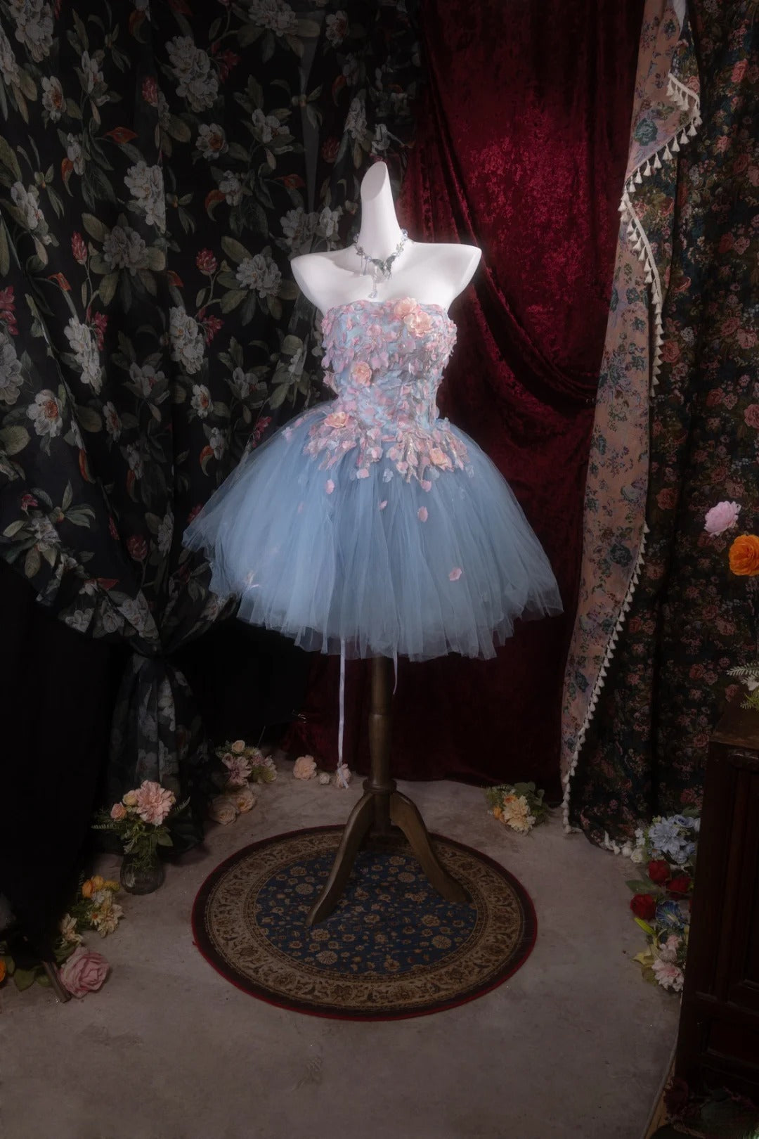 Unique Homecoming Dresses Outfit inspo Ball Gown Strapless Blue Flowers Tulle 16th Birthday Cocktail Dress Ideas Outfits RB8117