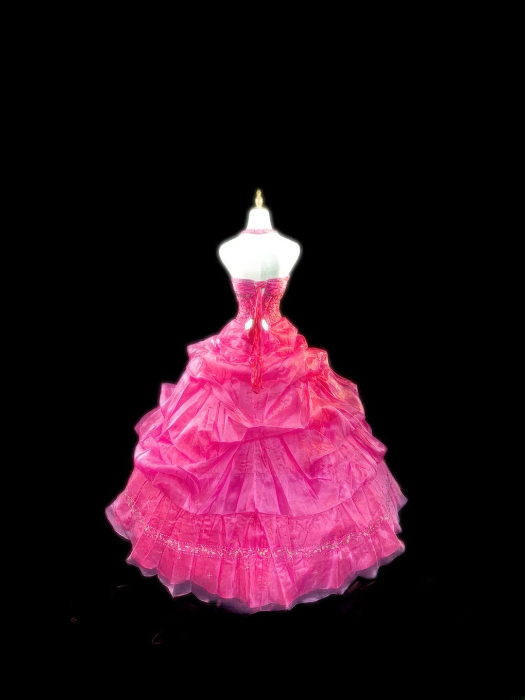 Modest Ball Gown Halter Hot Pink Sleeveless With Beading Tiered Layers Long Quinceanera Dress vestido de 15 de cenicienta RB3564