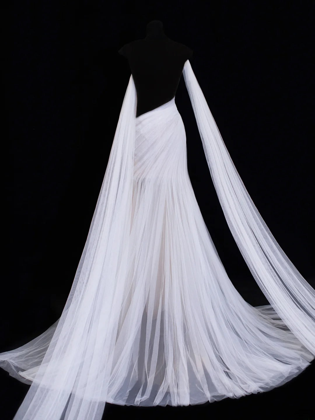 Elegant Women's Mermaid Strapless With One Shoulder Sleeves White Tulle Long Wedding Gowns Dresses SA104