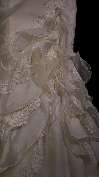 Princess Wedding Dress Mermaid One Shoulder Lace Cream Ivory With Tiered Layers Bridal Gown for Big Day RB9906