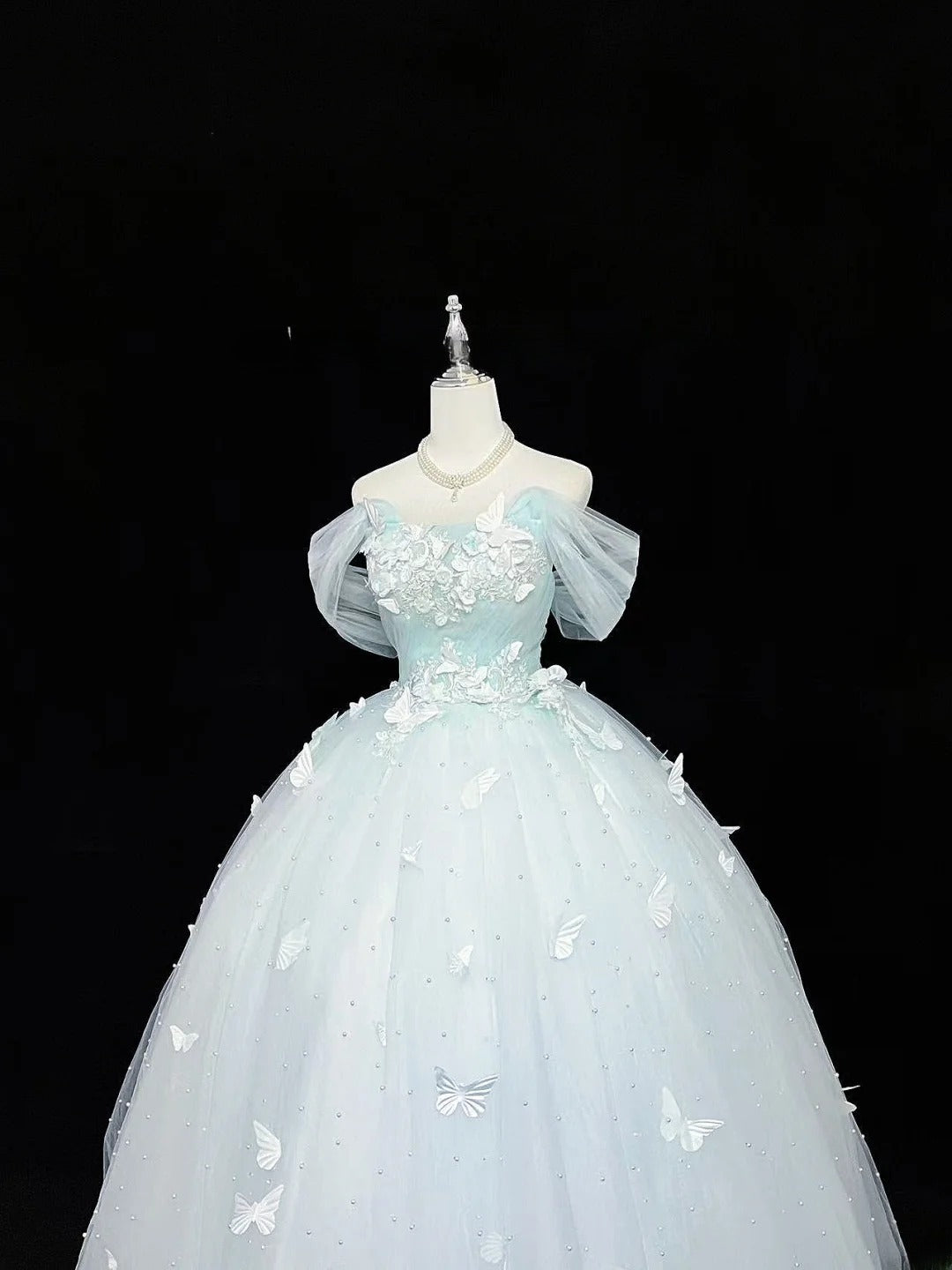 Cute Ball Gown Off The Shoulder Light Blue Tulle With Pearls Quince Dress Voluminous Ideas Sweet 16 Quinceanera Dresses Vestido de 15 RB7477