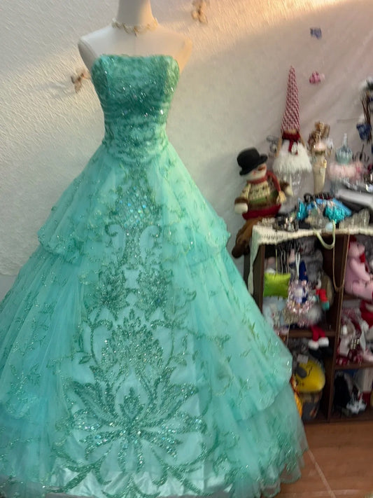 Modest Ball Gown Strapless Blue With Tiered Layers Sleeveless Long Sweet 16 Dresses Seventeen Quince Dress RB3571