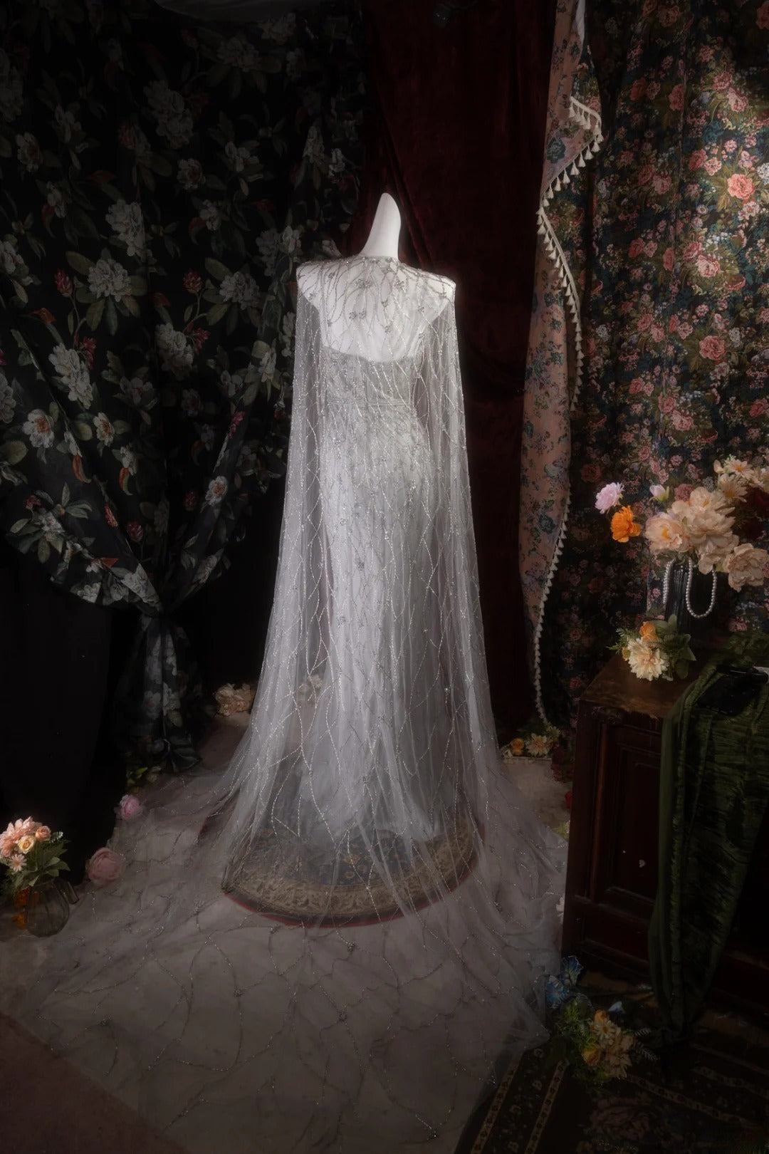 Elegant Mermaid Spaghetti Straps Silver Gray With Beading Cape Long Prom Dresses Formal Outfit Evening Night Dress RB8131