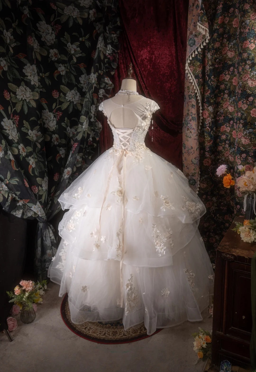 Dreamy Princess Ball Gown Formal Events Scoop With Appliqued Quince Dress Quinceanera Dresses Birthday Outfits RB8269