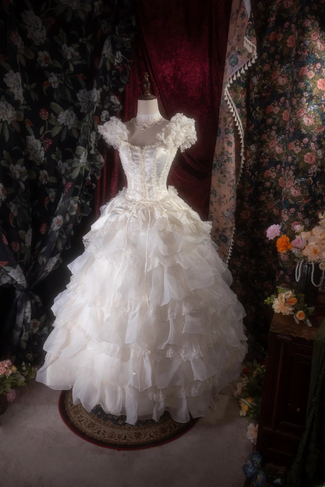Ball Gown Elegant Luxury Dress & Chic Fashion Square Neck White Lace Quince Dress Quinceanera Dresses Birthday Outfits RB8270