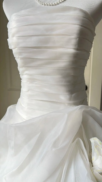 Modest Sweet 16 Dress Long Strapless White Tulle With 3D Flowers Ball Gown Sweet Sixteen Party Birthday Dresses RC0487