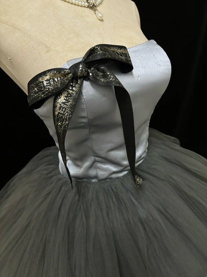 Princess Ball Gown Strapless Grey With Bow Quince Dress Voluminous Sweet 16 Sweet Sixteen Outfits Vestido de 15 RB7492