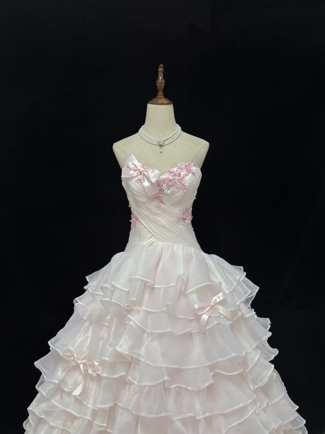 Princess Ball Gown Sweethart Light Pink With Bow Appliques Quince Dress Voluminous Sweet 16 Sweet Sixteen Outfits Vestido de 15 RB7493