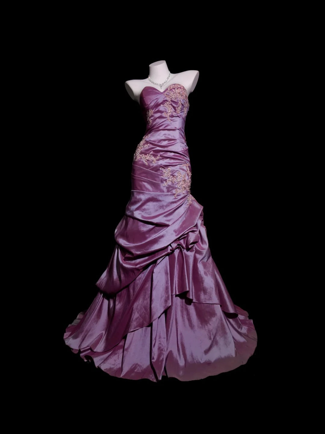 Satin Prom Dress Mermaid Sweetheart Appliques Lace Floor Length Formal Party Gown RB9923
