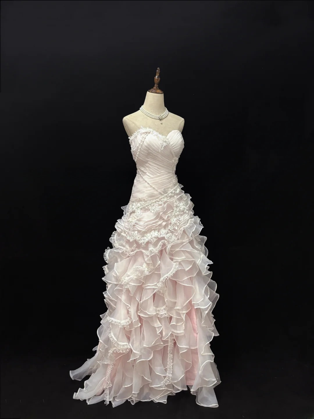 Princess Ball Gown Sweetheart Pink With Tiered Layers Quince Dress Voluminous Sweet 16 Sweet Sixteen Outfits Vestido de 15 RB7499