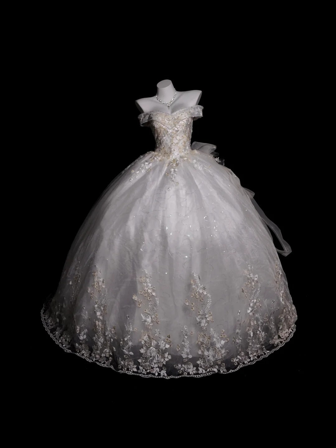 Vintage Wedding Dress Ball Gown Off Shoulder Tulle Appliques White With Sleeves Bridal Gown for Big Day RB9925