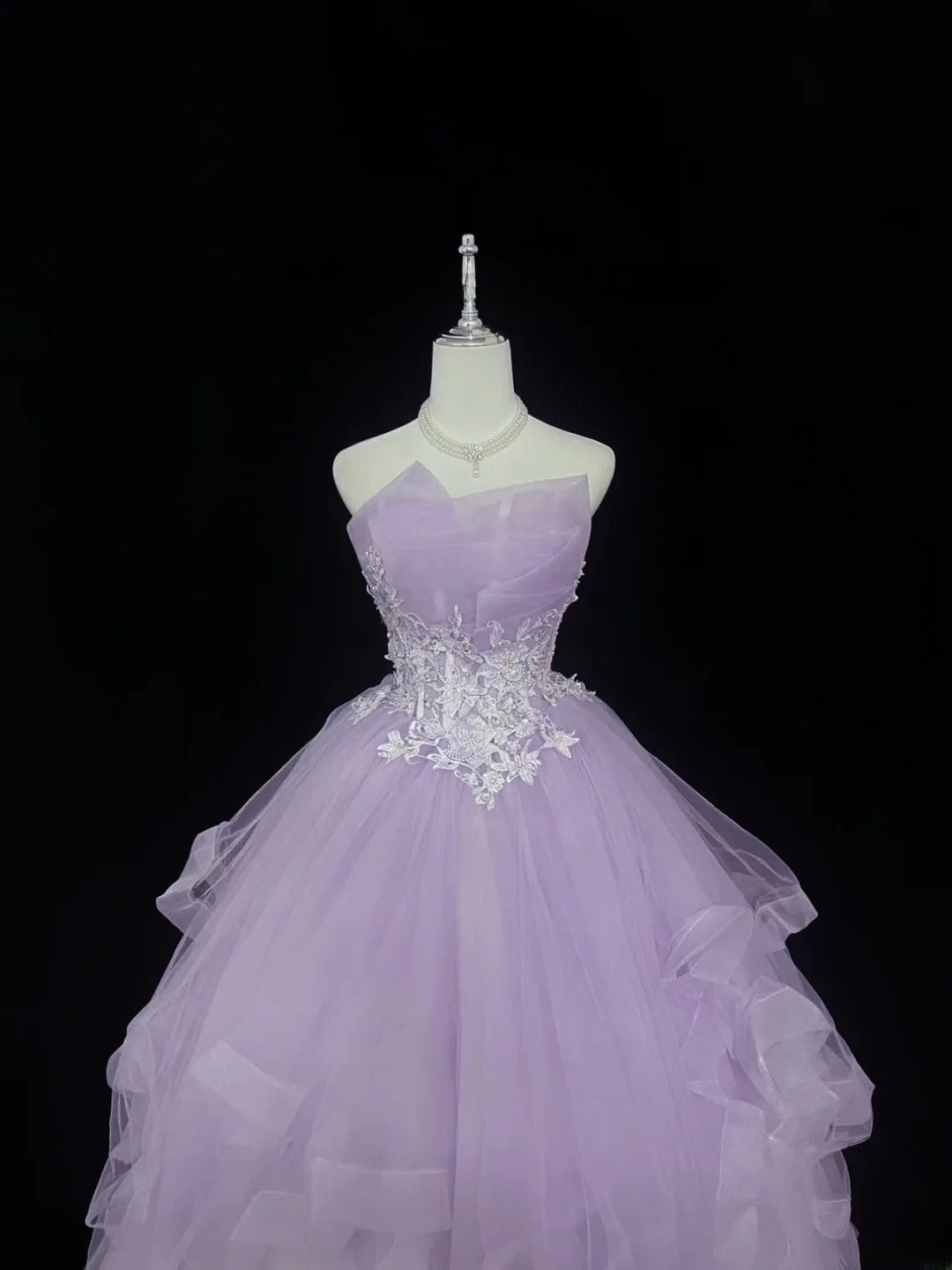 Princess Ball Gown Strapless Lilac With Tiered Layers Lace Quince Dress Voluminous Sweet 16 Sweet Sixteen Outfits Vestido de 15 RB7503