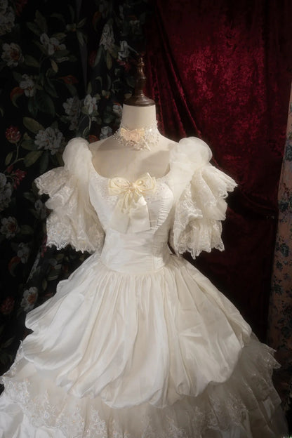 Vintage Ball Gown Square Neck 1950s White Satin With Lace Long Autumn Winter Brides Gown Bridal Dress Wedding Dresses RB8275