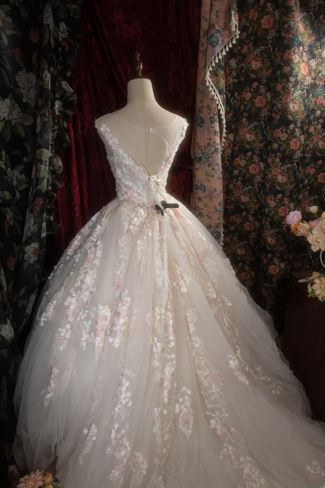 Sweety Ball Gown Scoop Ivory With Pink Tulle Long Appliques Lace Quince Dress inspo Party Gowns Sweet 16 Outfits RB8276