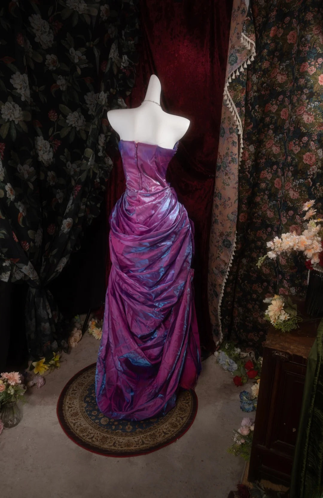 Vintage Ball Gown Strapless Purple Organza With Tiered Beading Long Prom Dresses Formal Outfits Evening Night Gown RB8141