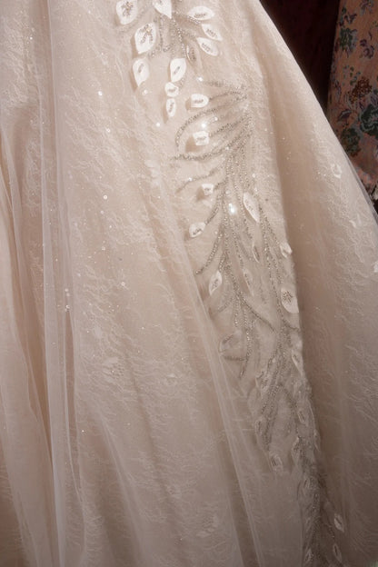 Vintage Ball Gown Spaghetti Straps 1950s White Tulle With Beading Long Autumn Winter Brides Gown Bridal Dress Wedding Dresses RB8278