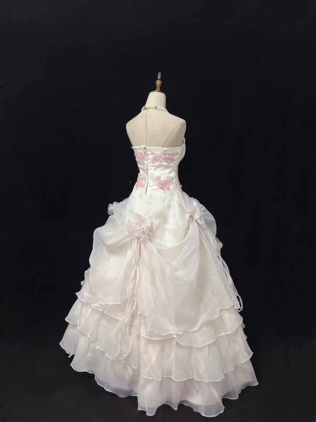 Modest Ball Gown Strapless Light Pink With Tiered Layers Long Quince Dress Voluminous Sweet 16 Sweet Sixteen Outfits Vestido de 15 RB7527