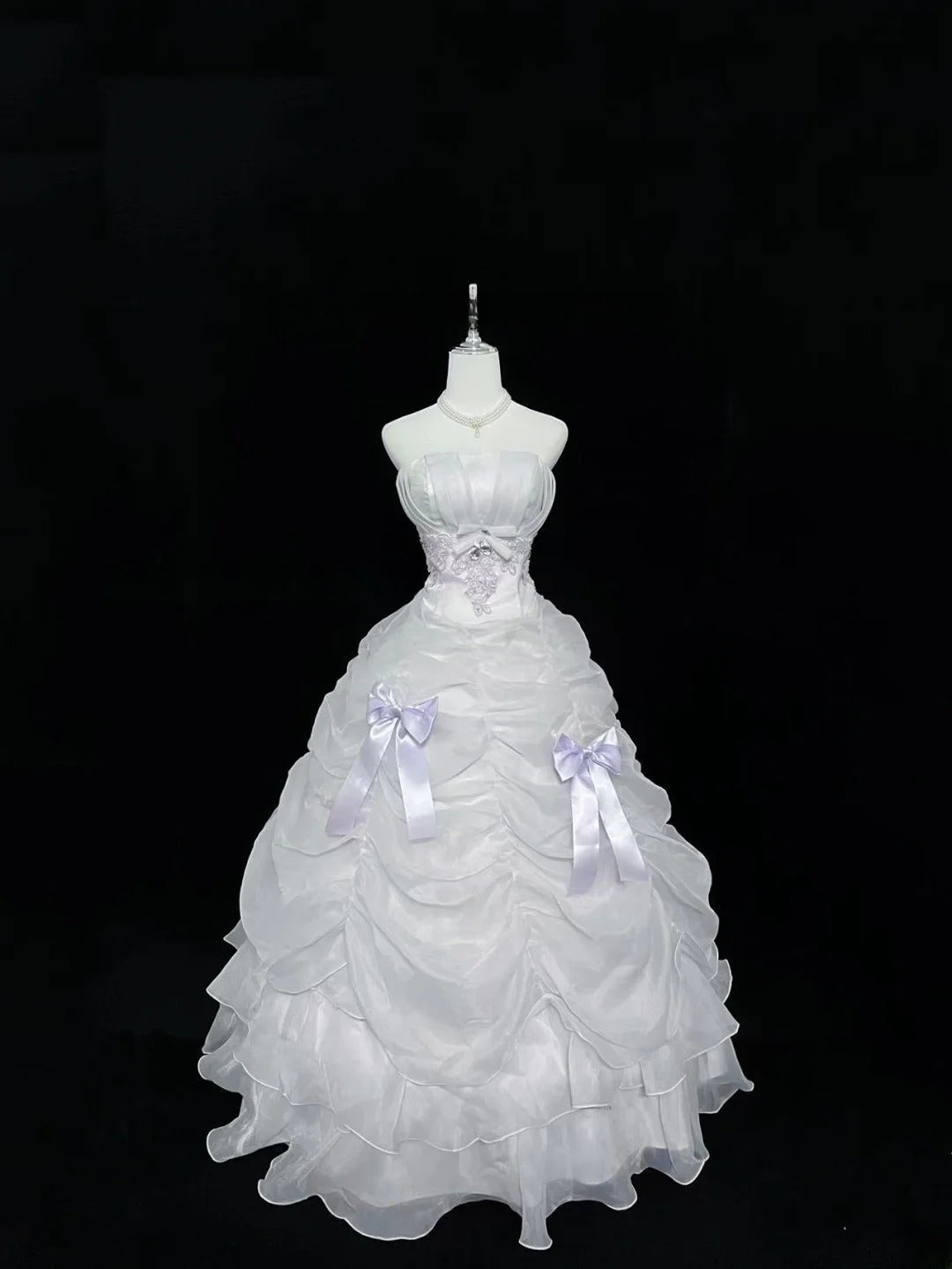 Modest Ball Gown Strapless White With Tiered Layers Lilac Appliqued Long Quince Dress Voluminous Sweet 16 Sweet Sixteen Outfits Vestido de 15 RB7529