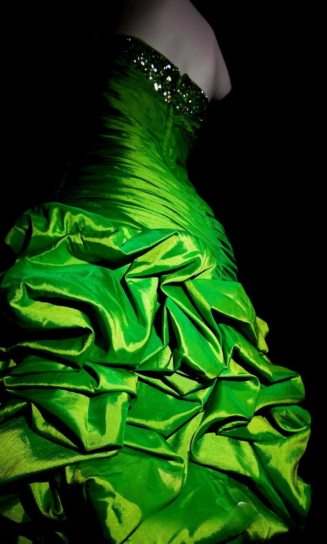 Green Prom Dress High Low Sweetheart Satin With Tiered Formal Party Gown RB9944