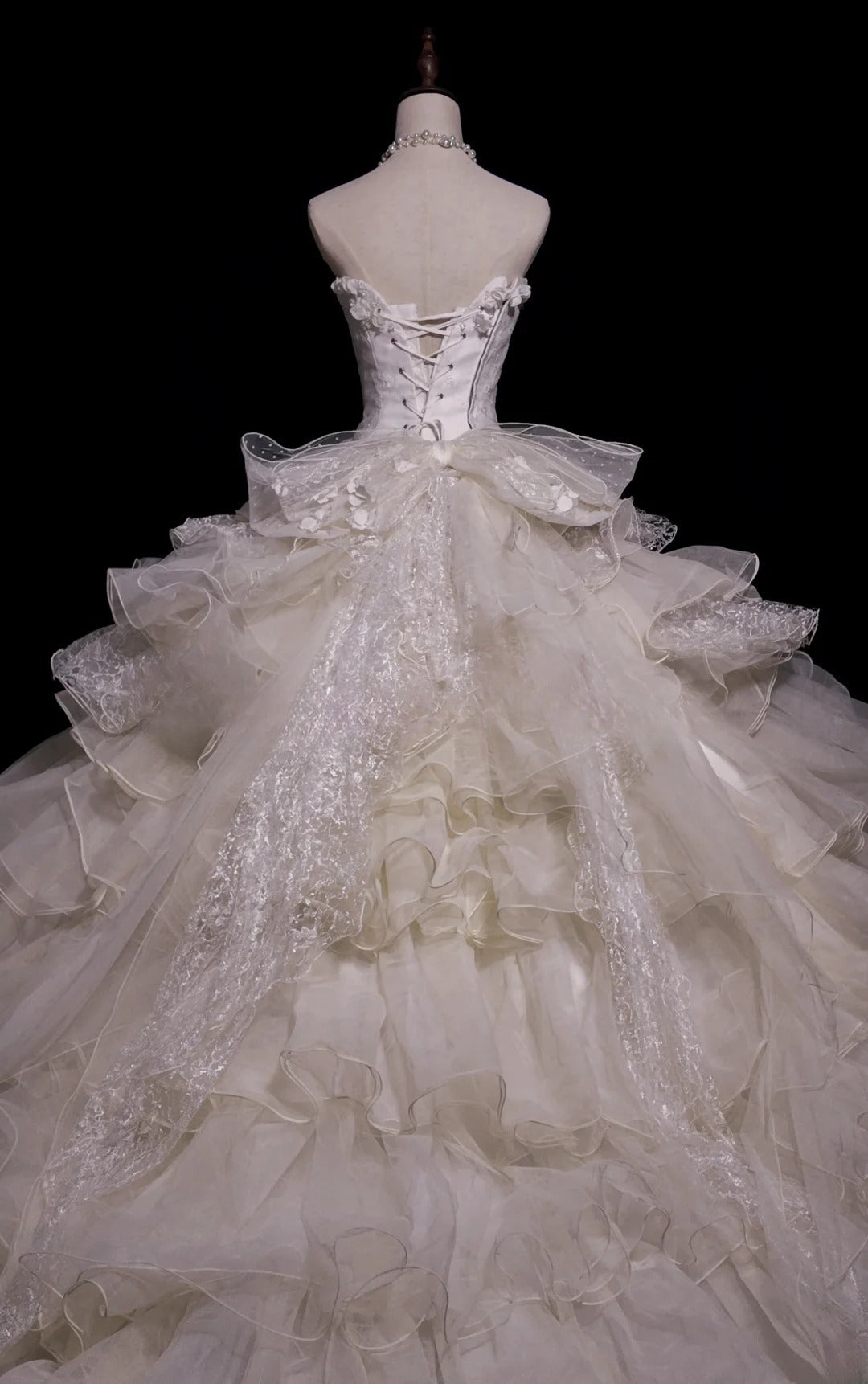 Sweet 16 Dress White Strapless Sleeveless Ball Gown With Tiered Layers Sweet Sixteen Dress RB9947