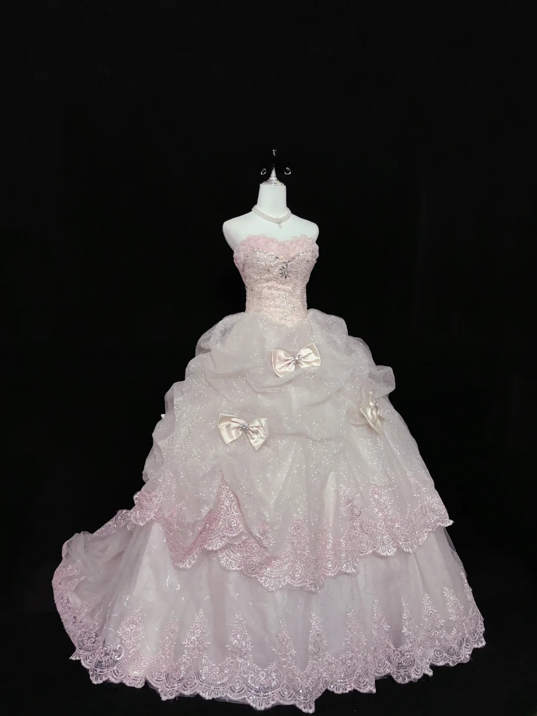 Cute Ball Gown Sweetheart Pink With Appliqued Long Quince Dress Voluminous Sweet 16 Sweet Sixteen Outfits Vestido de 15 RB7541