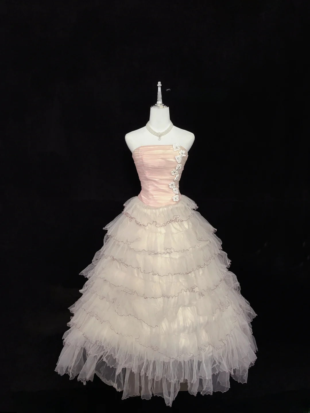 Cute Ball Gown Strapless Light Pink With Tiered Layers Long Quince Dress Voluminous Sweet 16 Sweet Sixteen Outfits Vestido de 15 RB7544