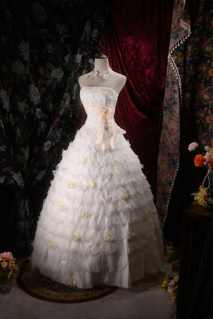 Chic Ball Gown Strapless Ivory Tulle Long With Beading Flower Tiered Quince Dress inspo Party Gowns Sweet 16 Outfits RB8299